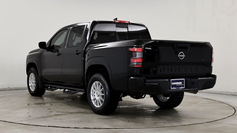 2022 Nissan Frontier SV 2