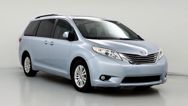 2016 Toyota Sienna XLE Premium Hero Image