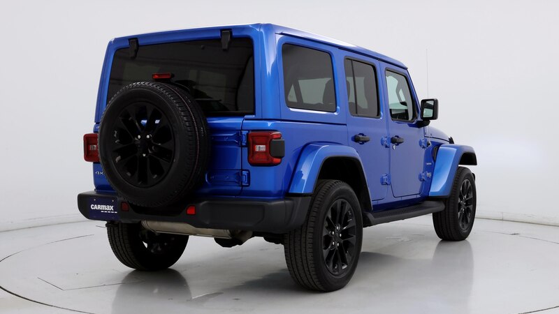 2021 Jeep Wrangler Unlimited Sahara 8