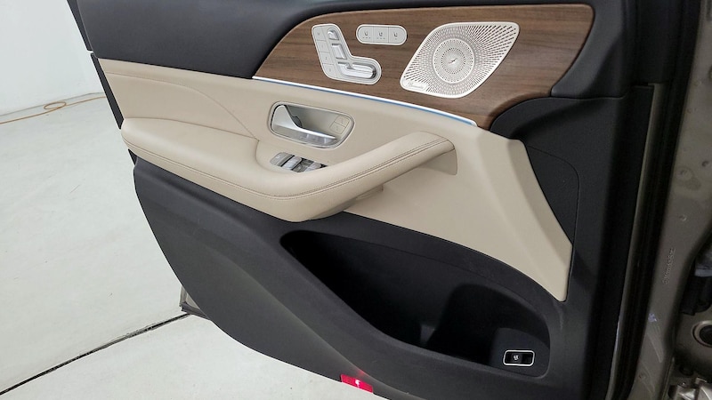 2021 Mercedes-Benz GLS 450 12