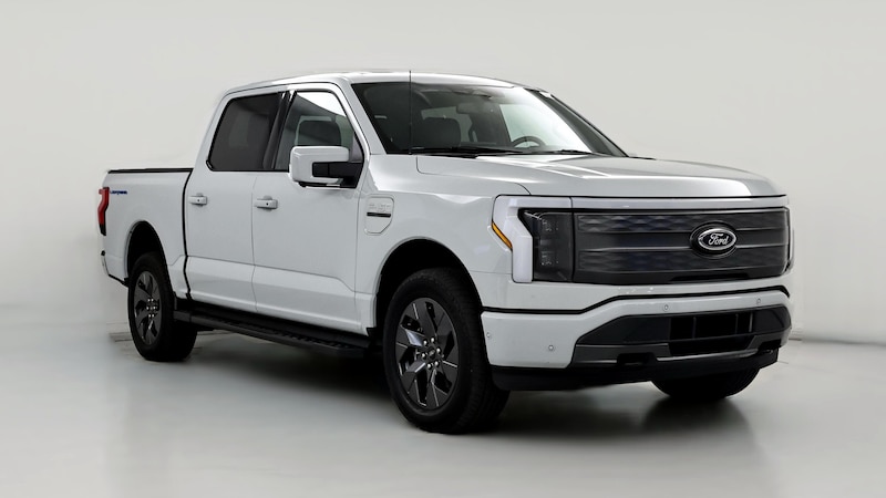 2023 Ford F-150 Lightning Lariat Hero Image