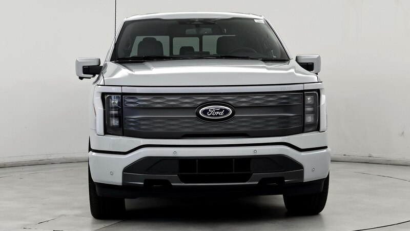 2023 Ford F-150 Lightning Lariat 5