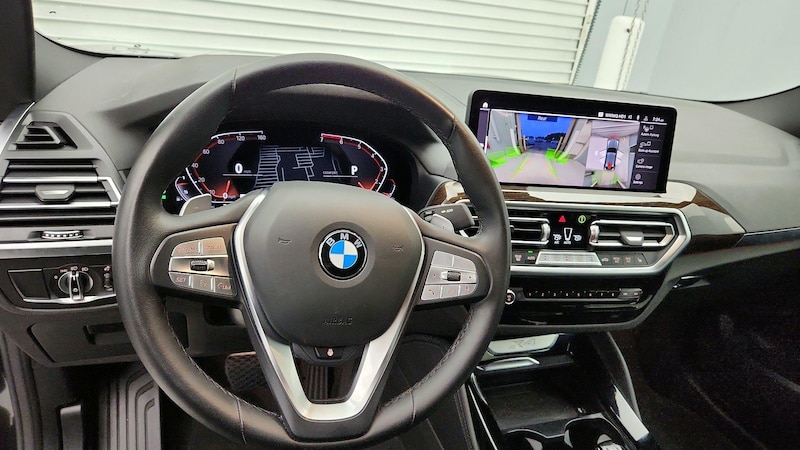 2023 BMW X4 xDrive30i 10