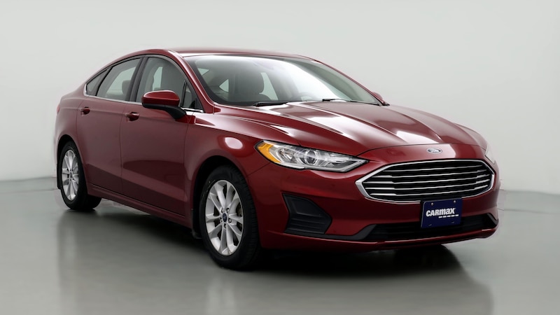 2019 Ford Fusion SE Hero Image