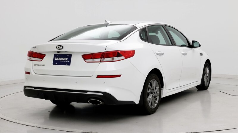 2019 Kia Optima LX 8