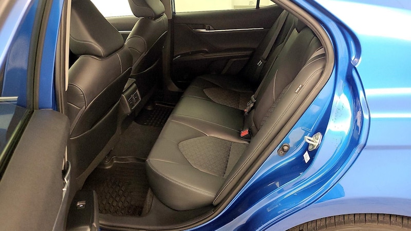 2020 Toyota Camry XSE 20