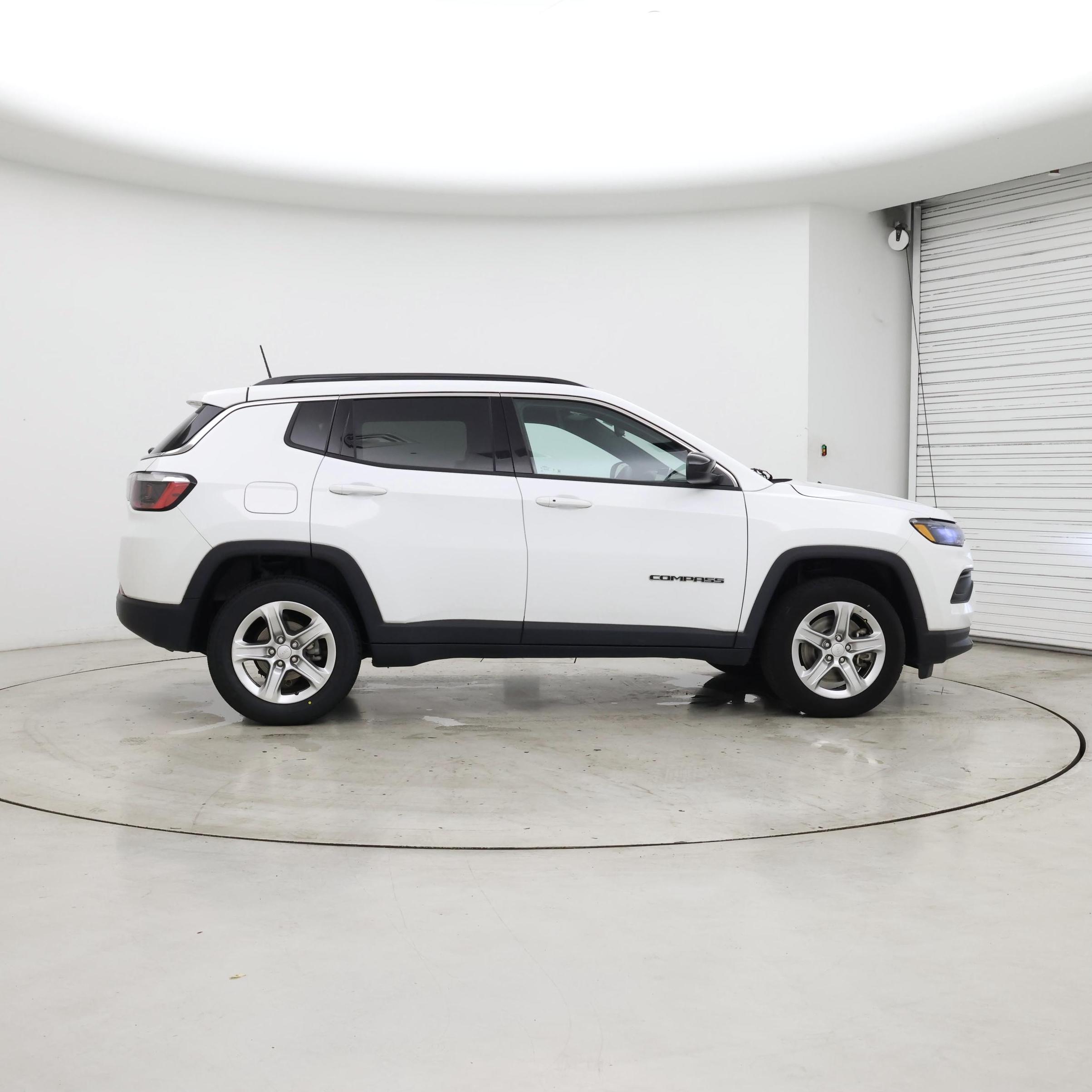 Thumbnail: 2023 Jeep Compass - 7