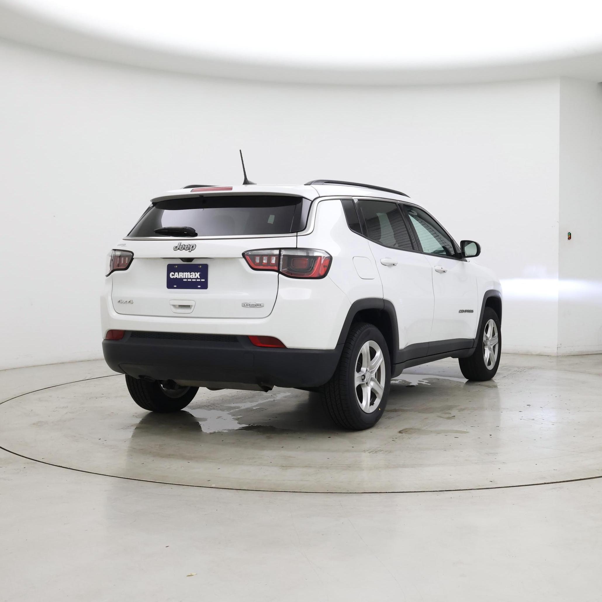Thumbnail: 2023 Jeep Compass - 8