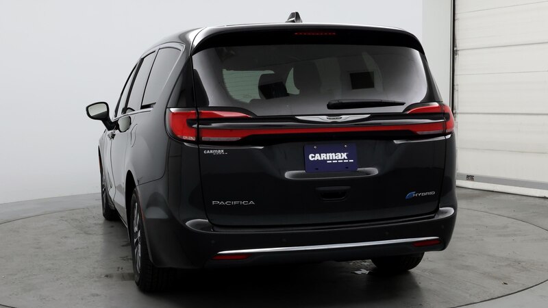 2023 Chrysler Pacifica Hybrid Touring L 6