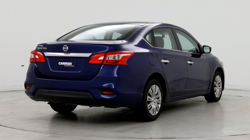 2017 Nissan Sentra S 8