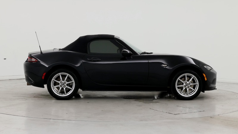 2017 Mazda MX-5 Miata Sport 7