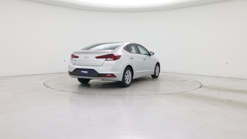 2019 Hyundai Elantra SE 8