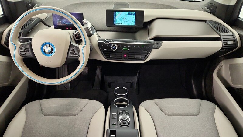 2016 BMW i3 Mega World 9