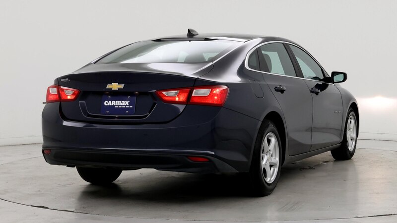 2017 Chevrolet Malibu LS 8