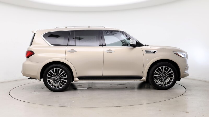 2019 INFINITI QX80 Luxe 7