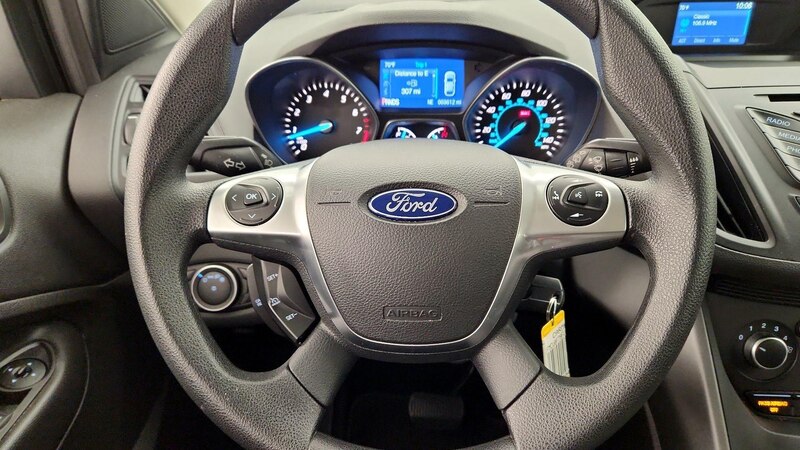 2015 Ford Escape S 10