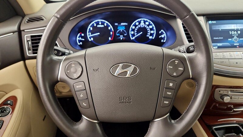 2014 Hyundai Genesis  10