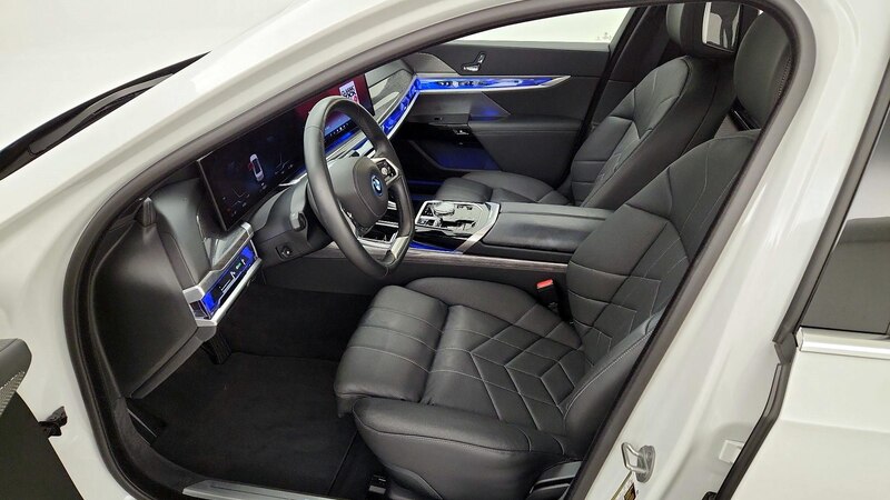 2024 BMW i7 eDrive50 11