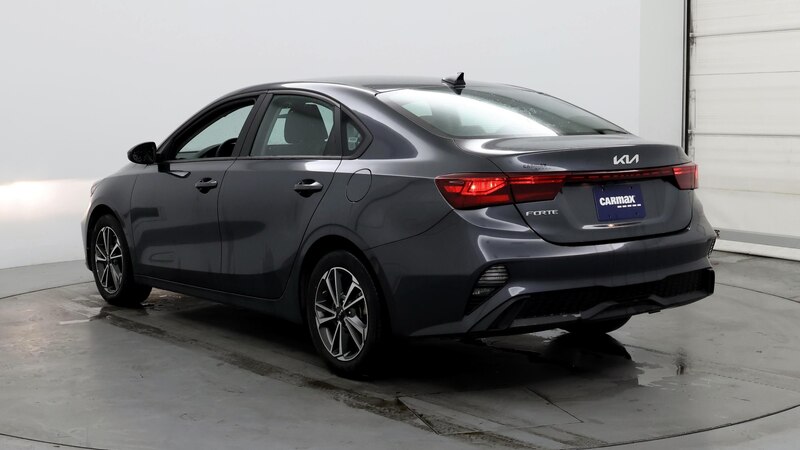 2022 Kia Forte LXS 2