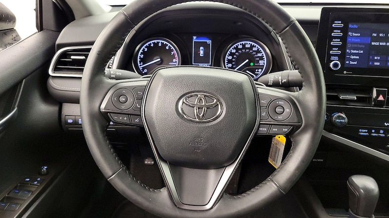 2023 Toyota Camry SE 10