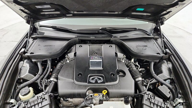 2015 INFINITI Q60 IPL 22