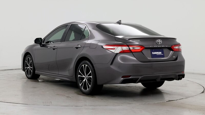 2020 Toyota Camry SE 2