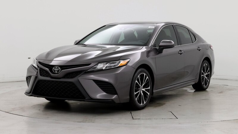 2020 Toyota Camry SE 4