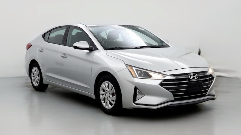 2019 Hyundai Elantra SE Hero Image