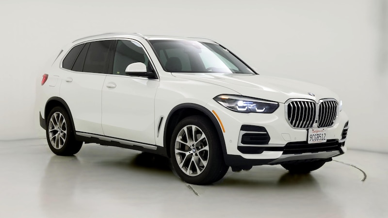 2022 BMW X5 sDrive40i Hero Image