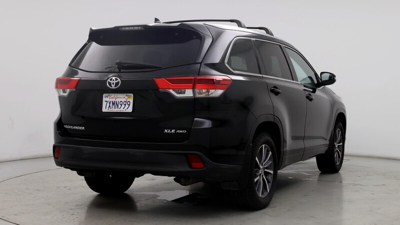 2017 Toyota Highlander XLE 8