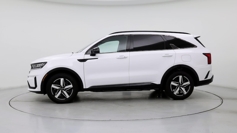 2022 Kia Sorento S 3