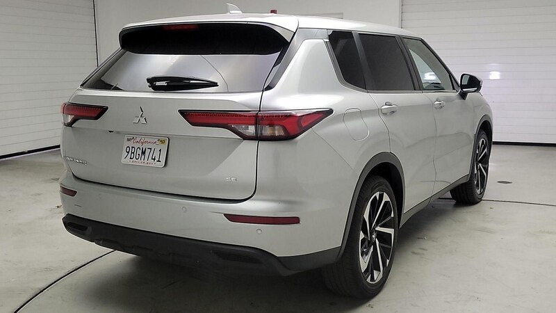 2022 Mitsubishi Outlander SE 5