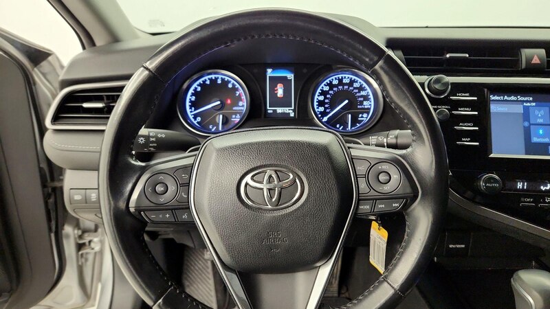 2019 Toyota Camry SE 10