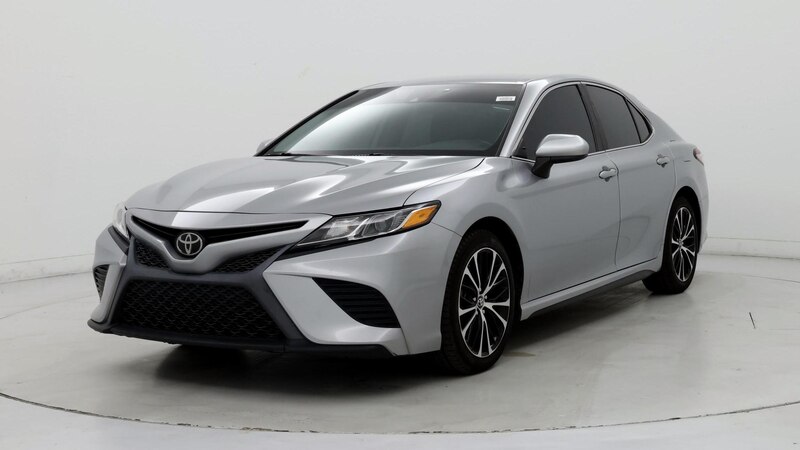 2019 Toyota Camry SE 4