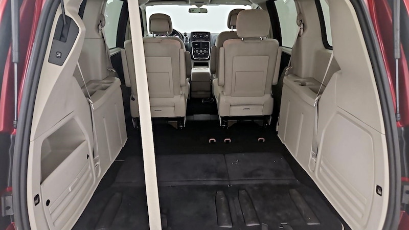 2016 Dodge Grand Caravan SXT 21