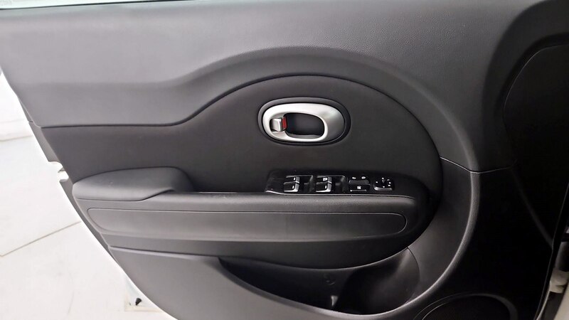 2018 Kia Soul  12