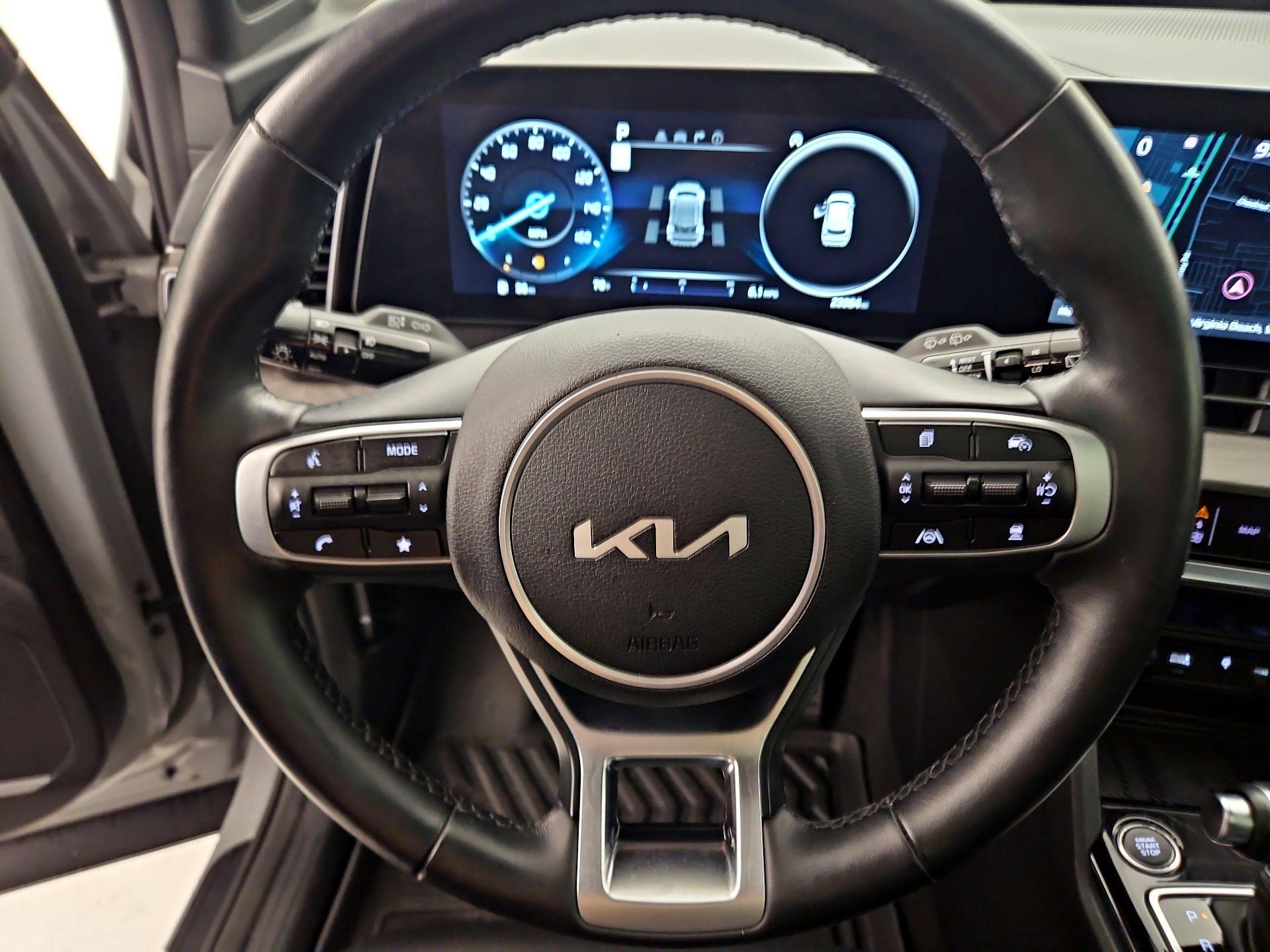 Thumbnail: 2023 Kia Sportage - 10
