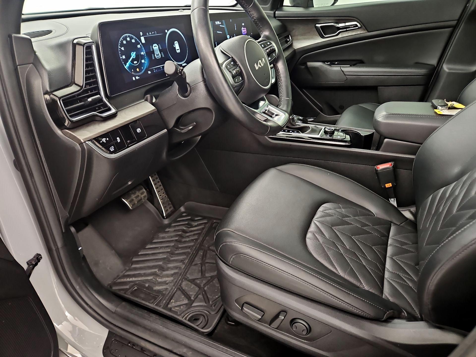 Thumbnail: 2023 Kia Sportage - 11