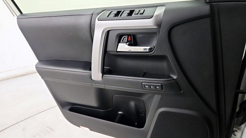 2023 Toyota 4Runner Limited 12