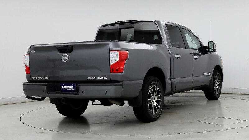 2021 Nissan Titan SV 8