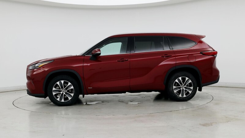 2022 Toyota Highlander XLE 3