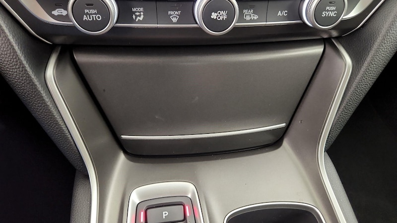 2022 Honda Accord  16