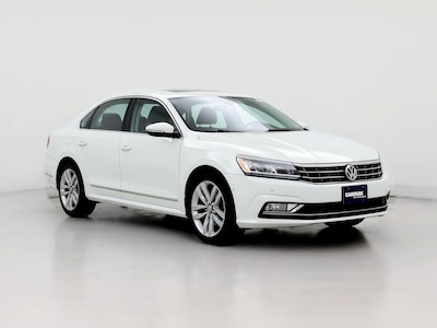 2017 Volkswagen Passat SEL -
                Raleigh, NC