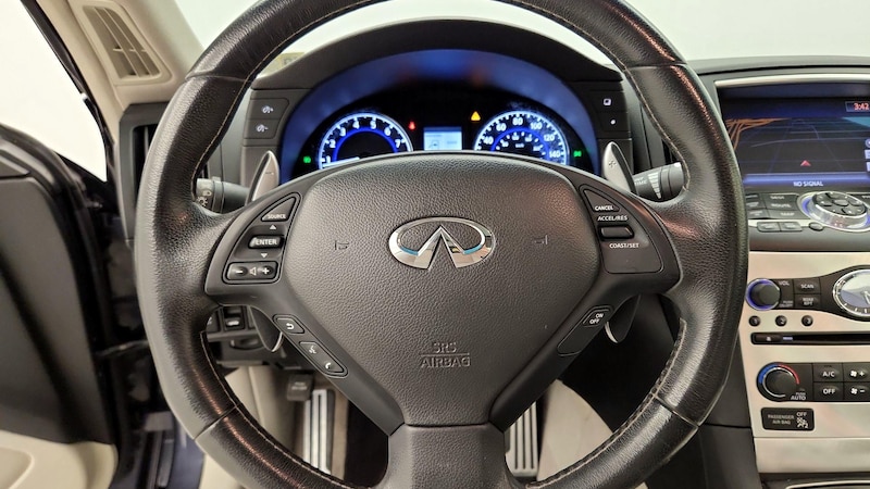 2014 INFINITI Q60  10