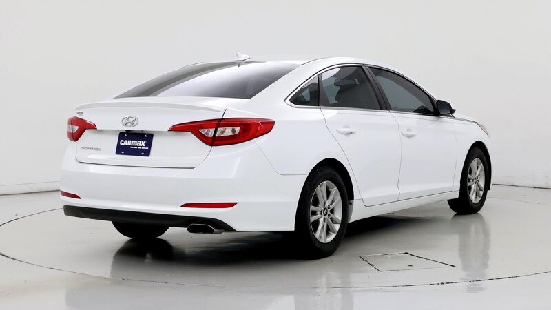 2017 Hyundai Sonata SE 8