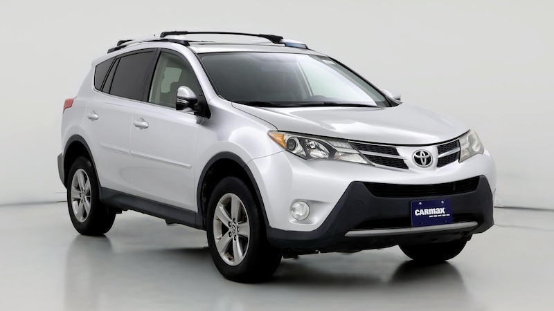 2015 Toyota RAV4 XLE Hero Image