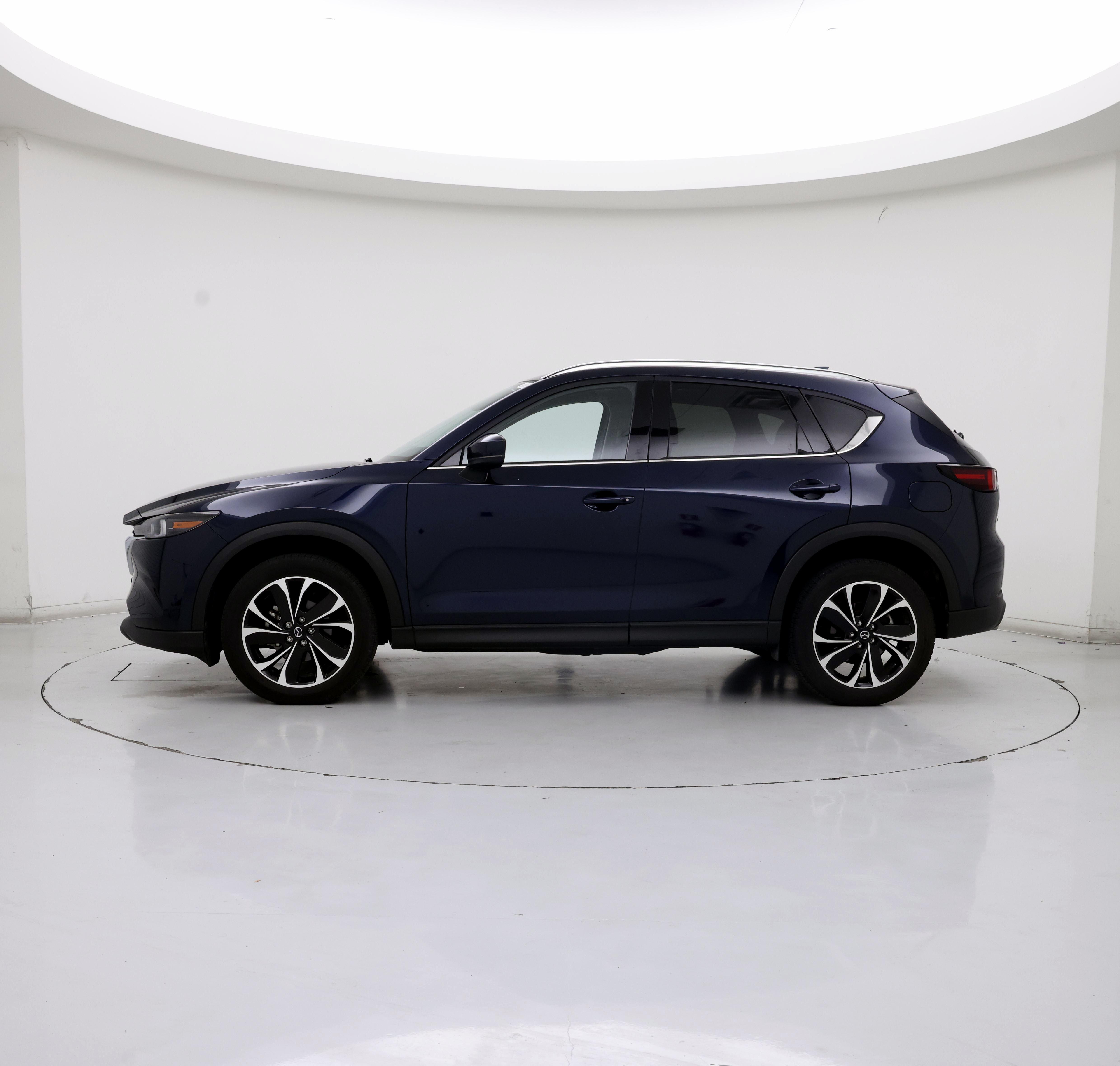 Thumbnail: 2022 Mazda CX-5 - 3