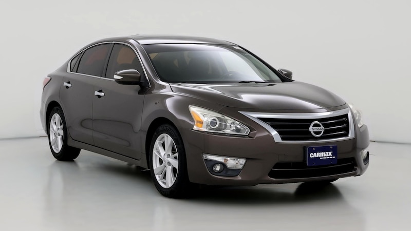 2015 Nissan Altima SV Hero Image