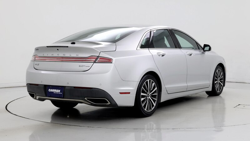 2017 Lincoln MKZ Select 8