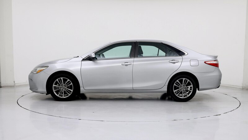 2015 Toyota Camry SE 3